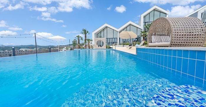 Gyeongju Maybreeze Pool Villa Hotel in South Korea