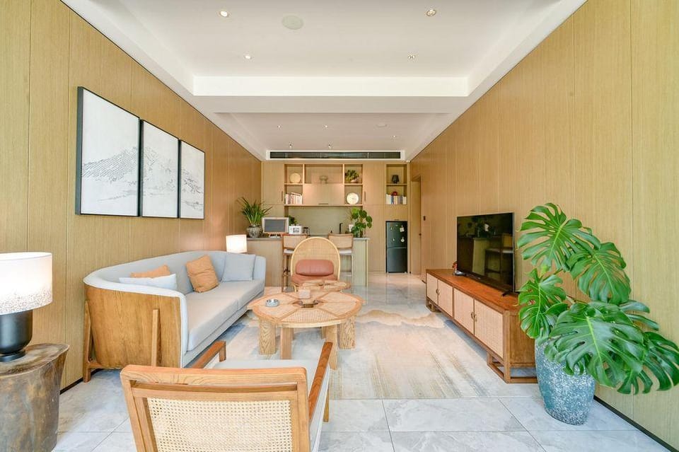 Taiping Lake Wanghu Mountain House Holiday Homestay Hotel in Zhejiang