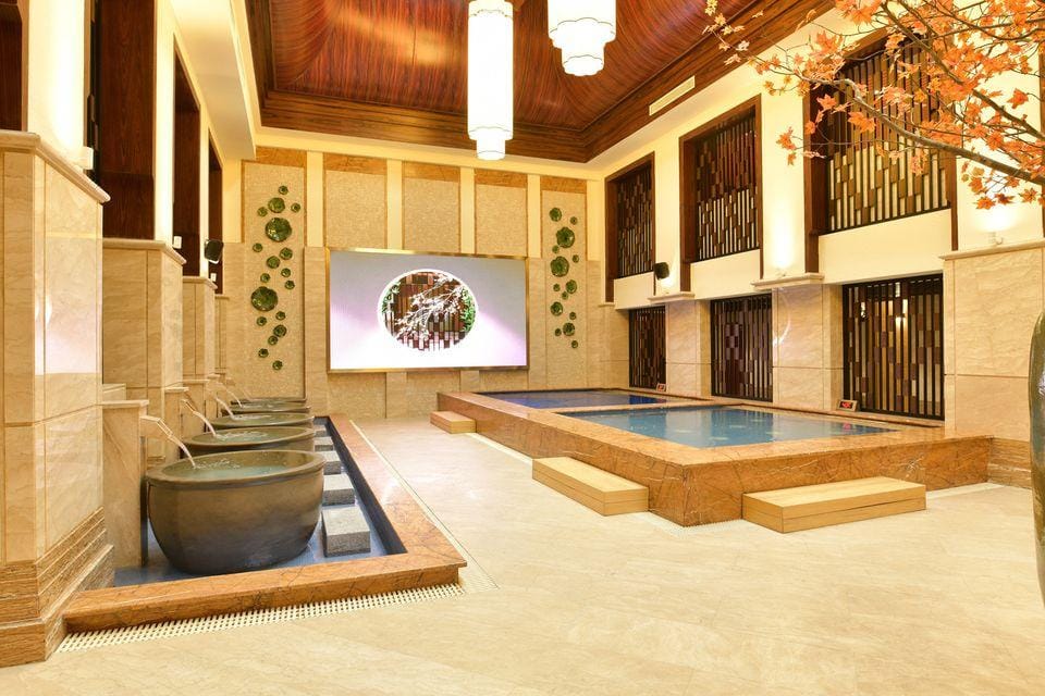Guanlu Tangquan Hotel Hotel in Qingdao
