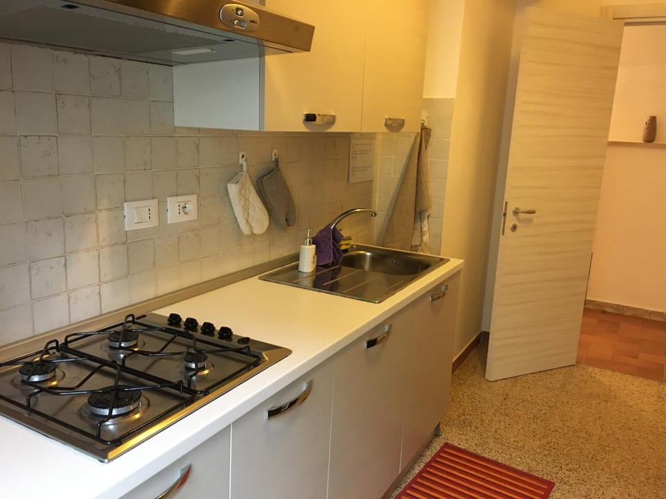 Alloggio Urbano - Stazione Hotel in Terni