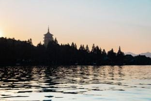 Baolong Hotel (Dajiang East Longhu Tianjie store) Hotel in Hangzhou
