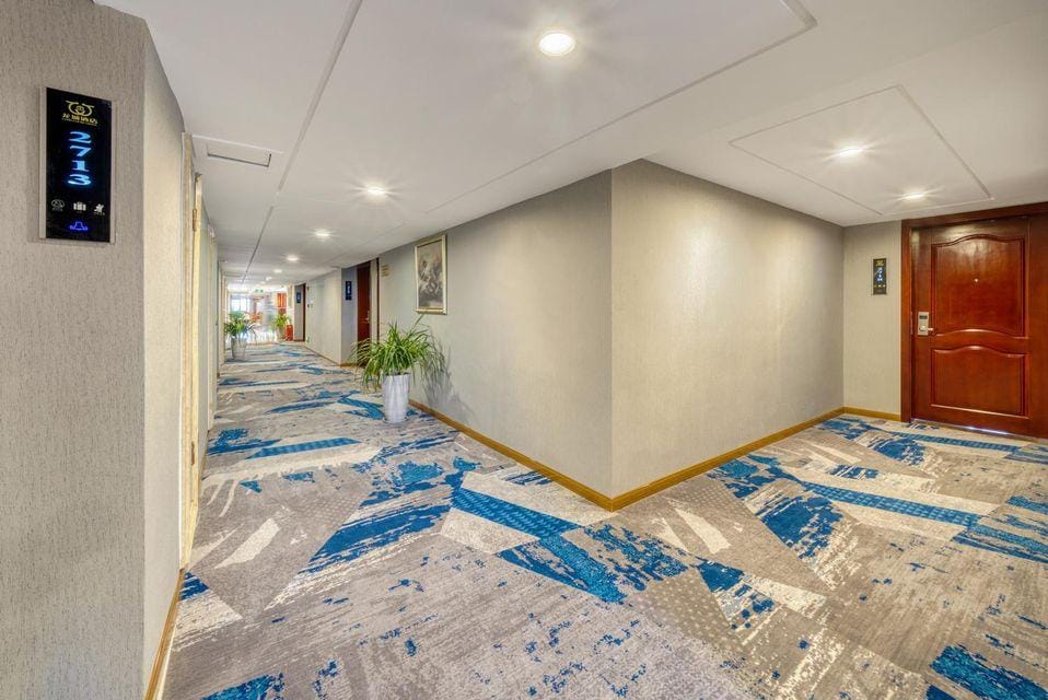 Longcheng Hotel Hotel in Chengdu