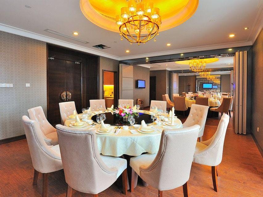 Hangzhou Fenghuang Yaan International Holiday Hotel (Gouzhuang Nongfu Chanpin Wuliu Zhongxin) Hotel in Hangzhou