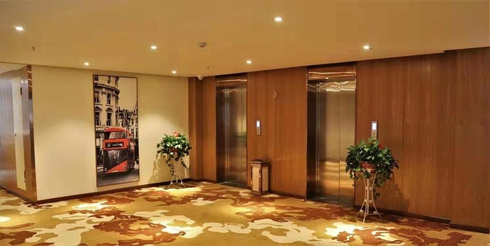 Huafei Hotel (Lujiang Sanshi Liuxiang Branch) Hotel in Jiangsu