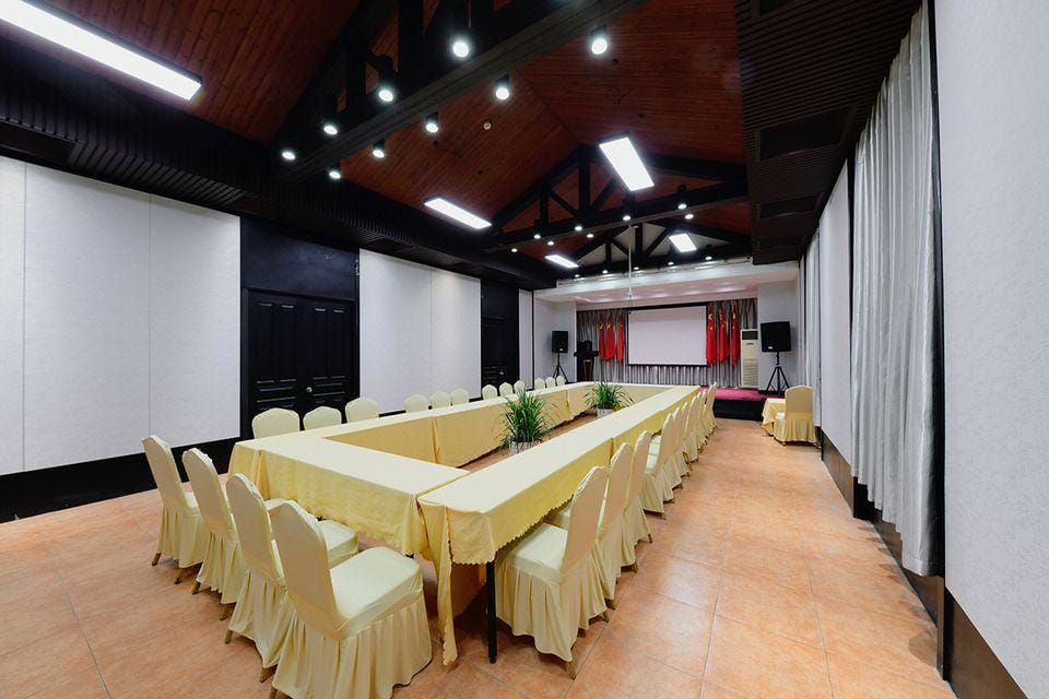 Huashu Yi Hotel (Jiaxing Zhongguancun Branch) Hotel in Zhejiang