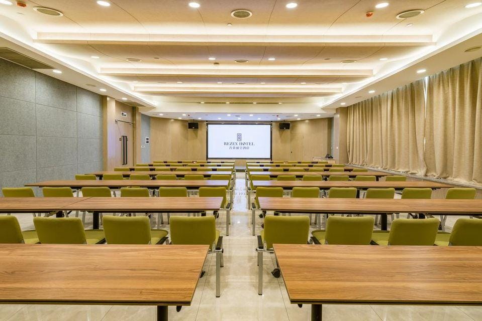 Rezen Hotel Wuduo Hotel in China