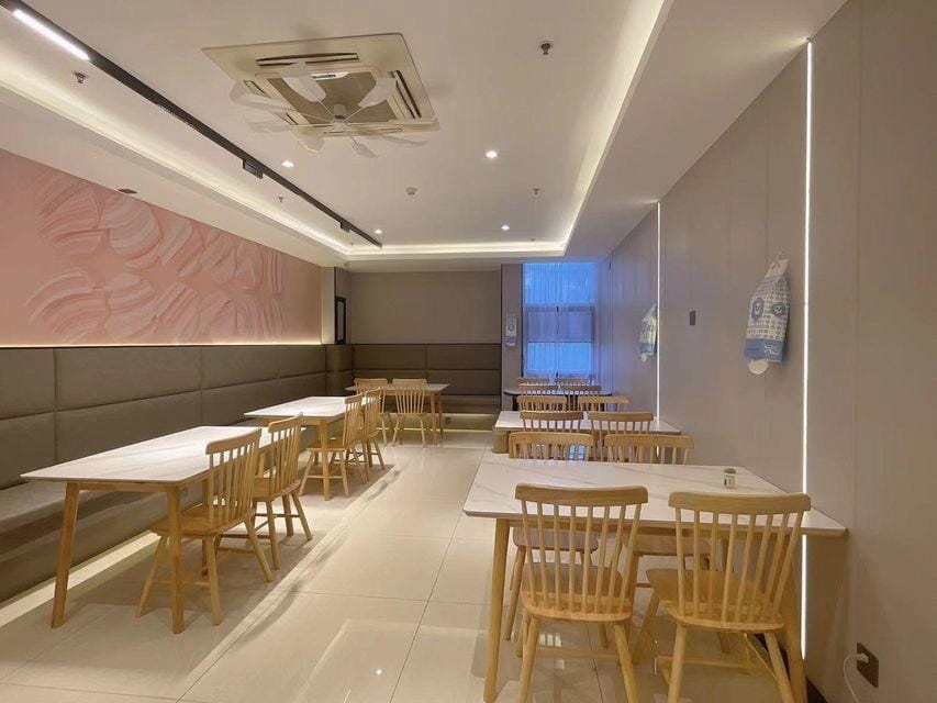 MAXACCOM Future Express Hotel (Jiashan Wanlian Plaza) Hotel in Shanghai