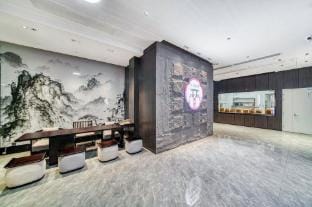 Jiande Yanzhou Story Hotel (Meicheng Ancient Town) Hotel in Hangzhou