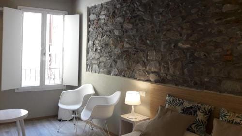 Santa Marta Rooms - Vernazza Hotel in Vernazza