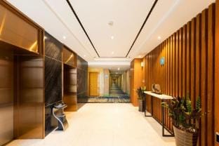 Yitel Zhige Hotel (Nanjing Hongyang Plaza Changjiang Bridge North Subway Station) Hotel in Nanjing