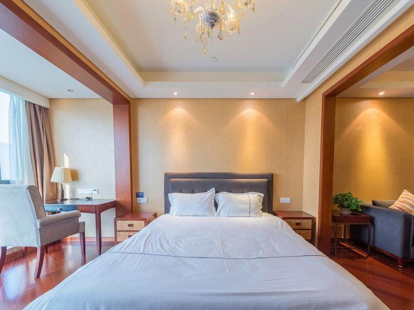 Crystal Blue Bay Executive Hotel Hotel in Nanjing