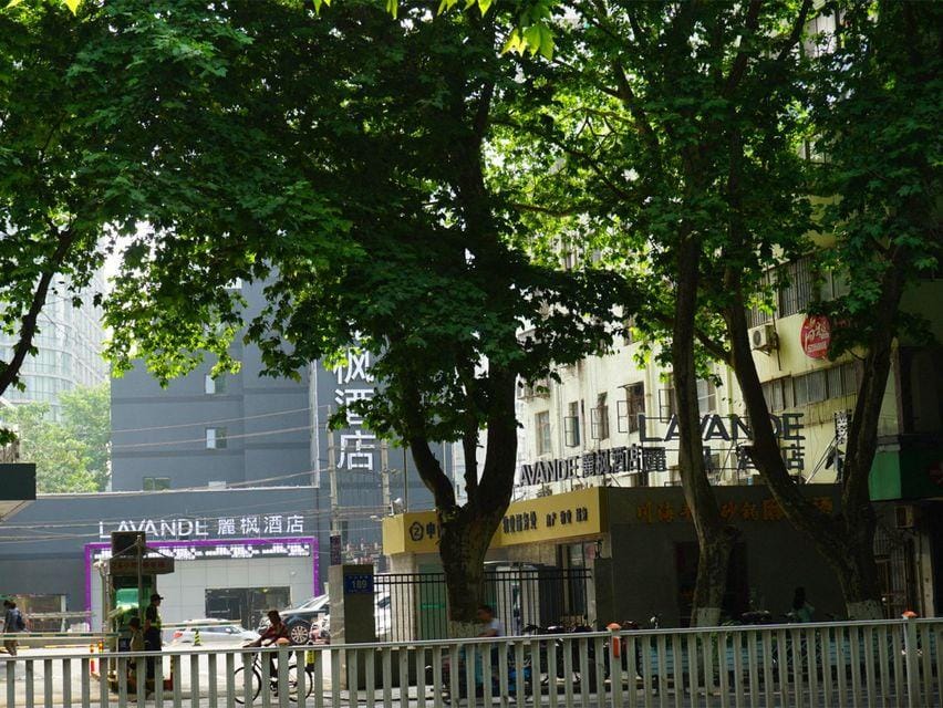 Hongfeng Hotel (Nanjing Xinjiekou Zhangfuyuan Subway Station) Hotel in Nanjing
