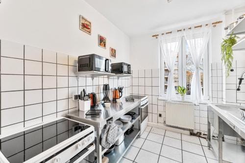 ZF02 Monteurzimmer Stuttgart - Platz fur bis zu 20 Personen im Haus - Mehr Apartments und Zimmer ver Hostel in Stuttgart