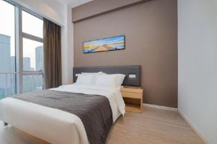 Blue Bay Selection Hotel (Longhu Paradise Walk & Dongda Chengxian Subway Station) Hotel in Nanjing