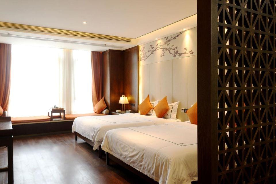 YU LONG HOTEL PAN LONG Hotel in China