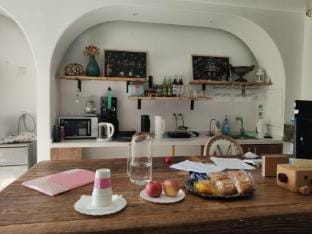 Suzhou Guanqian Street Suxin Huajiang Homestay Hotel in Suzhou