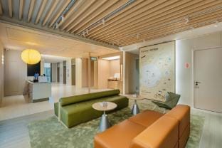 Libai Hotel (Nanjing Jiangning Longfor Paradise Walk Zhushan Road Metro Station Branch) Hotel in Nanjing