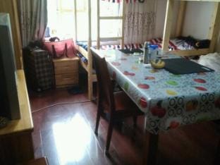 Haipiao Youth Hostel (Qibao) Hotel in Shanghai
