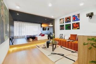 Qiwu Mountain Lodge Hotel in Nanjing