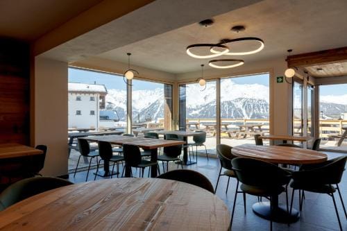 Oltre Alpine Hotel Hotel in Canton of Grisons