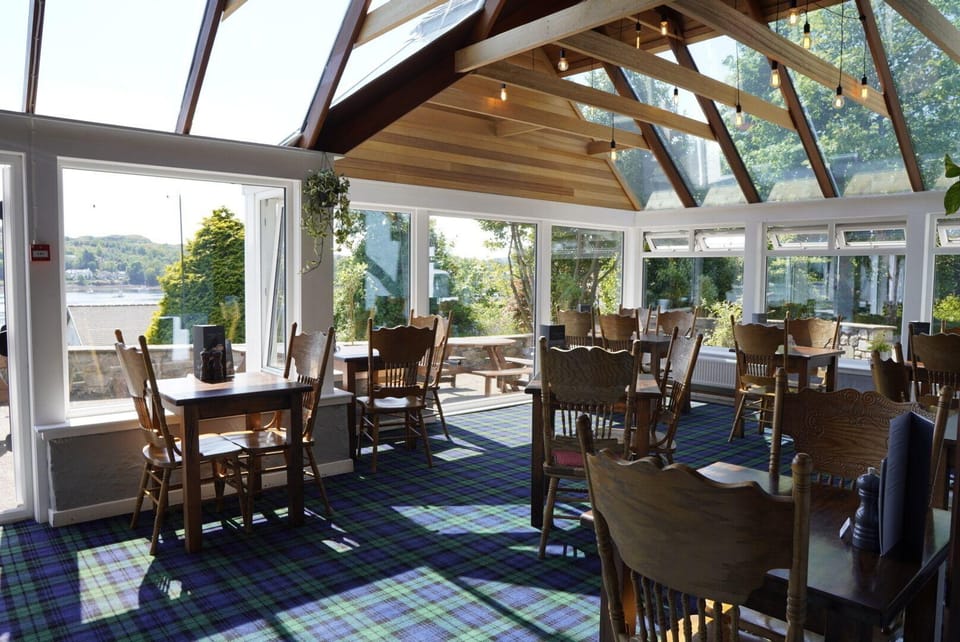Lochnell Arms Hotel  Hotel in Scotland