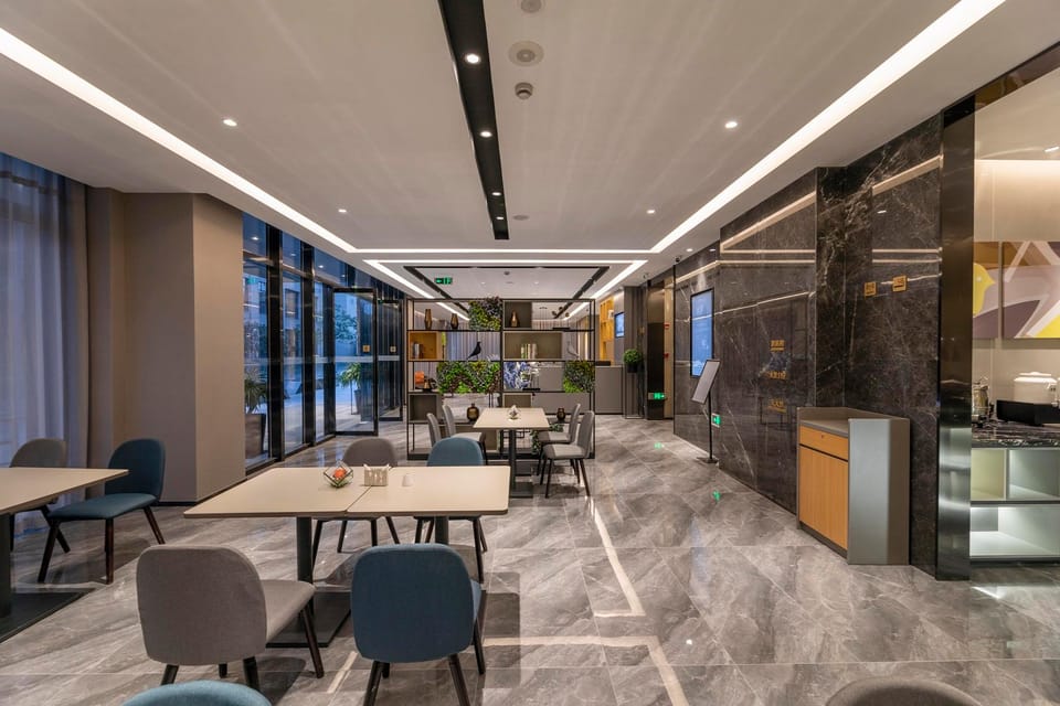Home Inn Style Ningbo Olympic Sports Center Qianyang E-commerce Park Hotel in Zhejiang