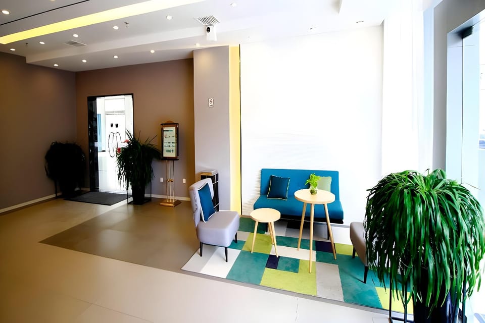 Ease Hotel Huaian Beijing Road Institute of Technology Hotel in Jiangsu