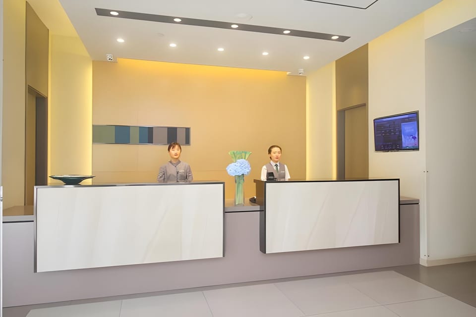 Home Inn Style Changzhou Xuejia Aoyuan High-speed Railway North Station Hotel in Suzhou