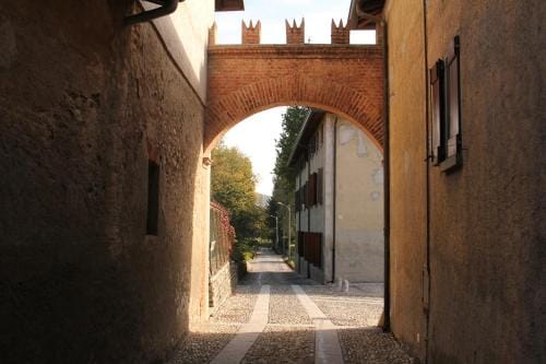L'Antica Corte Lazzago Rooms Hotel in Como