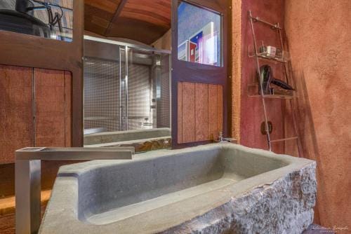 Palazzo d'Assi - Guest house Hotel in Monforte d'Alba