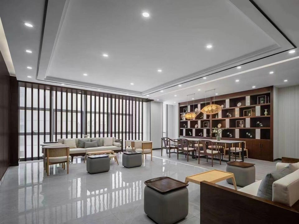 Jianguo Hidden Hotel Wuhan Zhongnan Road Hotel in Wuhan