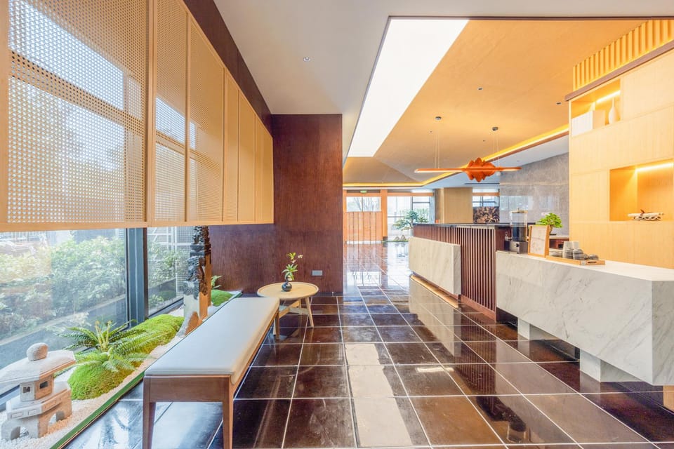 Jianguo Hidden Hotel Shijiazhuang High-speed Railway Station Normal University Hotel in China