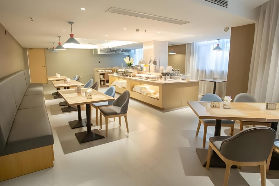 Home Inn Neo Xuzhou Feng County Zhongyang Avenue Hotel in Jiangsu