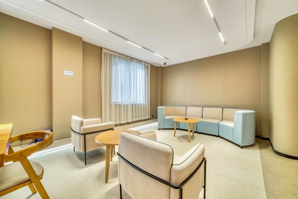 Home Inn Neo Wenzhou Cangnan Railway Station Hotel in Zhejiang