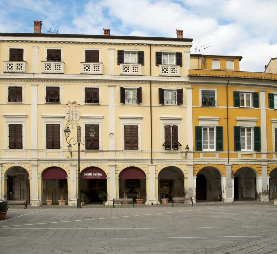 Sarzana's Rooms Hotel in Sarzana