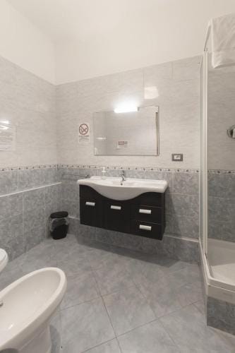 FARE BnB - Room & Breakfast Santa Maria Hotel in Reggio Emilia