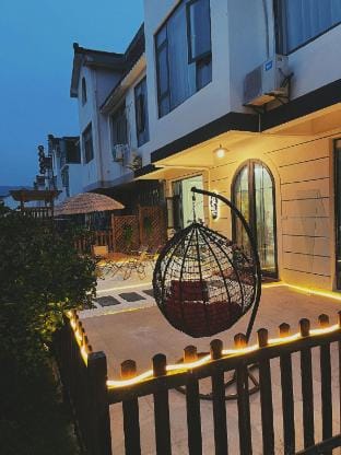 Peach Blossom Spring Inn (Lingshan Branch) Hotel in Suzhou