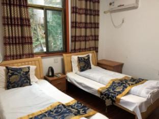 Xieyuan Shanwanwan Farmhouse Hotel in Hangzhou