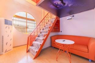 Juyuan Swing Homestay (Xingning Middle Road Branch) Hotel in Zhejiang