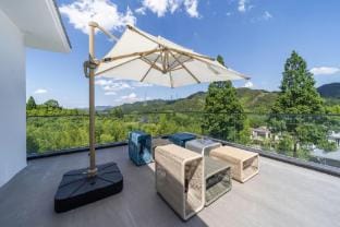 Mogan Banshandu·Designer Tropical Ins-style Mountain Luxury Homestay Hotel in Zhejiang