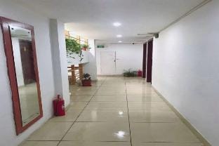 Huzhou Friendship Apartment Hotel in Suzhou
