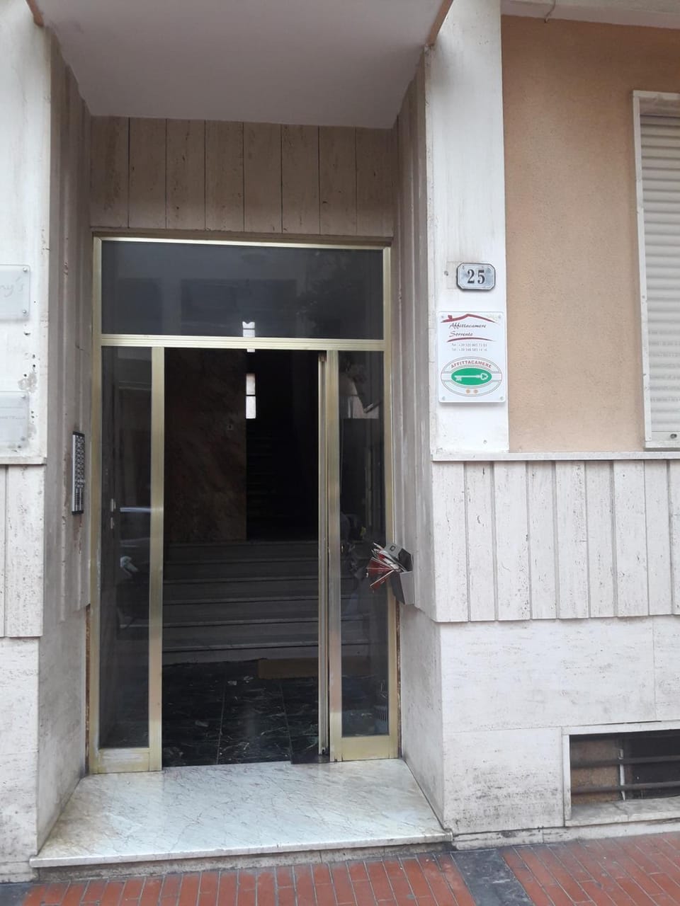 Affittacamere Sorrento Hotel in Ventimiglia