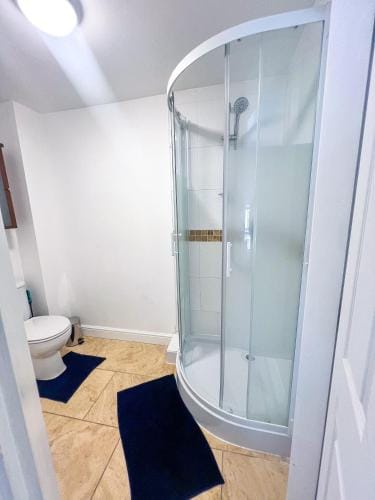 Spacious Townhouse In Derby City Centre Hotel in Derby
