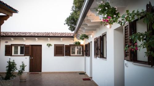 Masseria D'Aprile Hotel in Province of Taranto