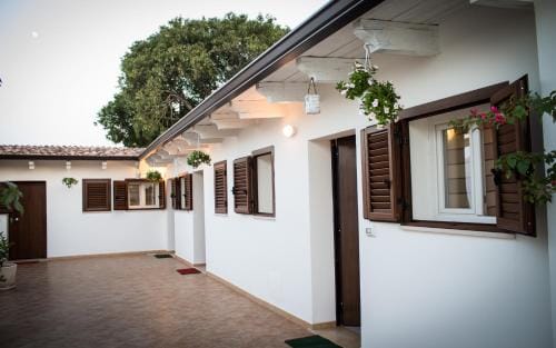 Masseria D'Aprile Hotel in Province of Taranto