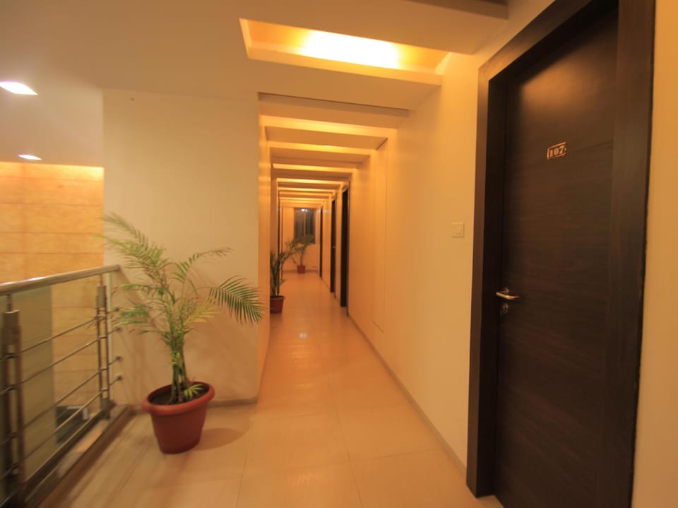 Hotel Sai Dwarka Palace Hotel in Maharashtra
