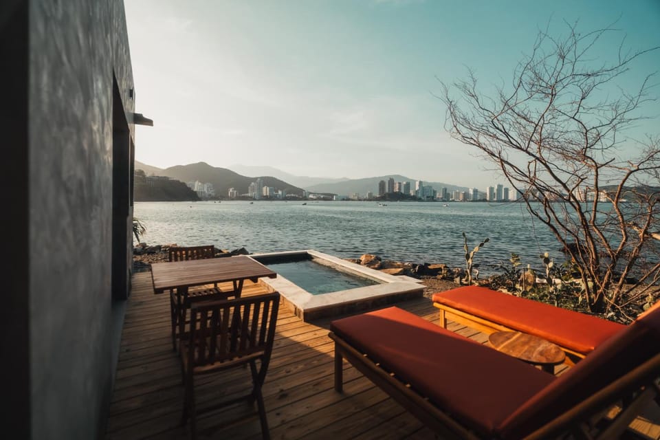 Perla Roca Hotel Boutique - Beach Front Hotel in Gaira