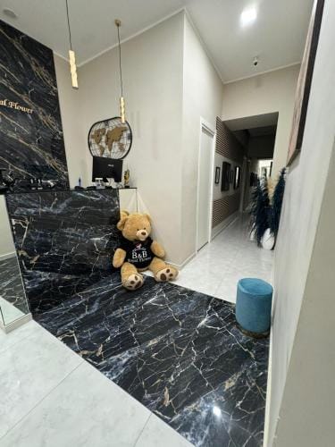 Royal Flower Hotel in Naples
