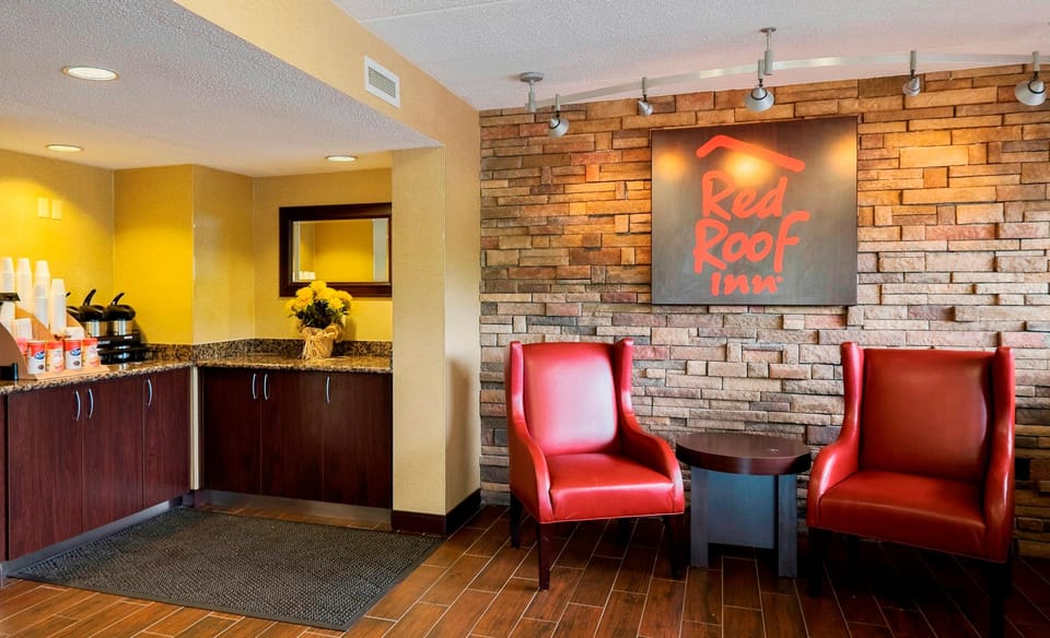 Red Roof Inn Edison Hotel in Edison