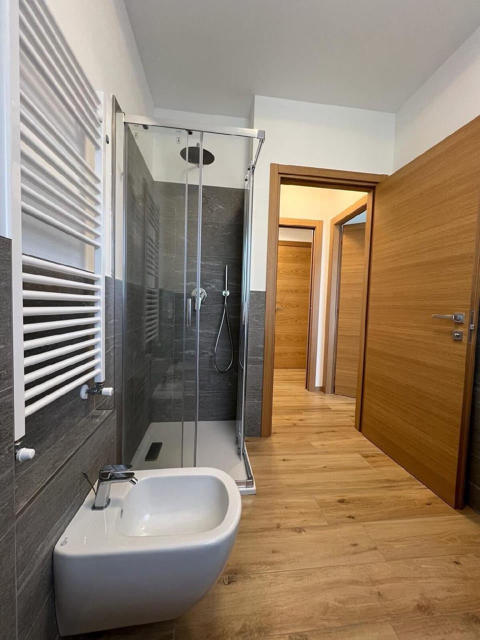 Bernina Suites -2min walk to Bernina Exp Hotel in Province of Brescia